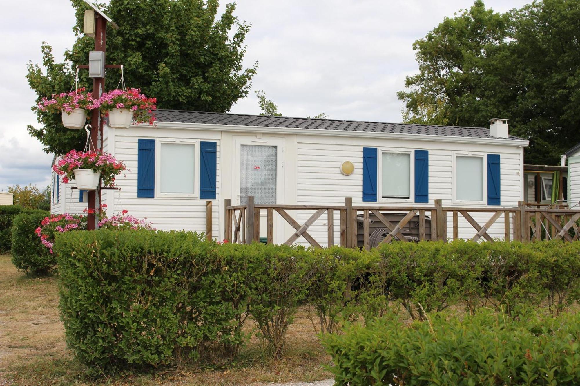 Camping Du Pontis Verteillac 외부 사진