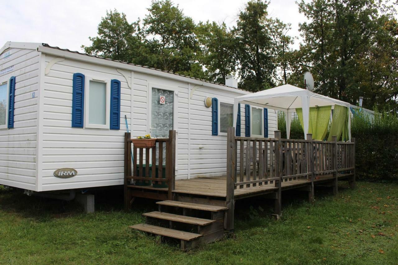 Camping Du Pontis Verteillac 외부 사진