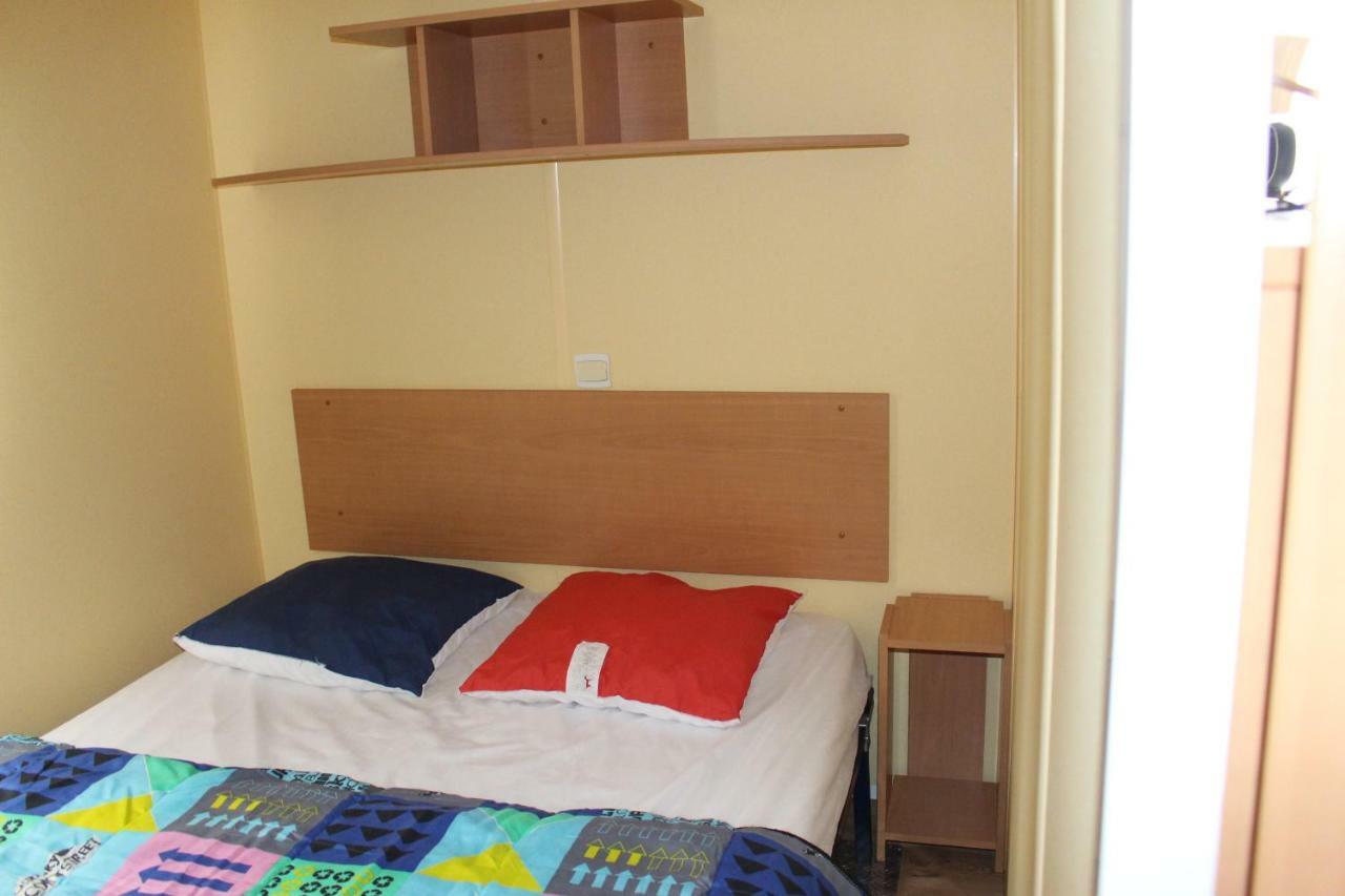 Camping Du Pontis Verteillac 외부 사진
