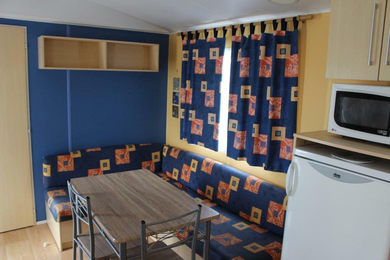 Camping Du Pontis Verteillac 외부 사진