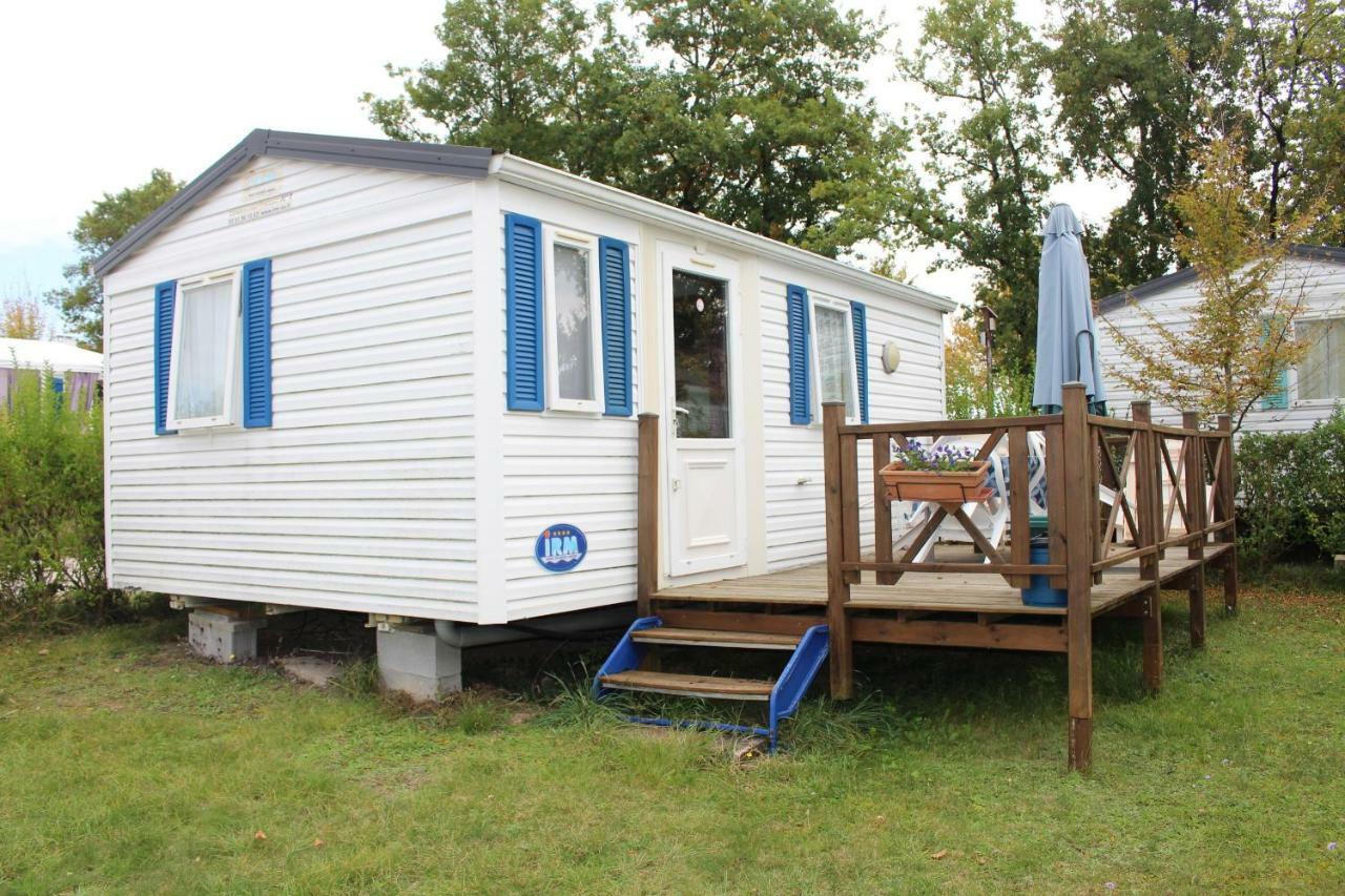 Camping Du Pontis Verteillac 외부 사진